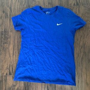 Nike men’s short sleeve t-shirt new